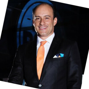 ROBERT ZULUAGA