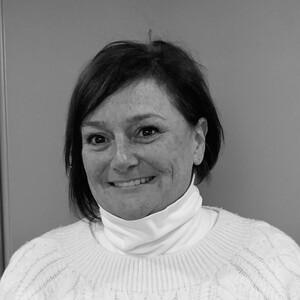 Ann Ayres