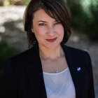Avatar for Betsy Holmes