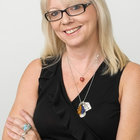 Avatar for Dr Esther Hunter