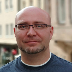 Basil Boluk